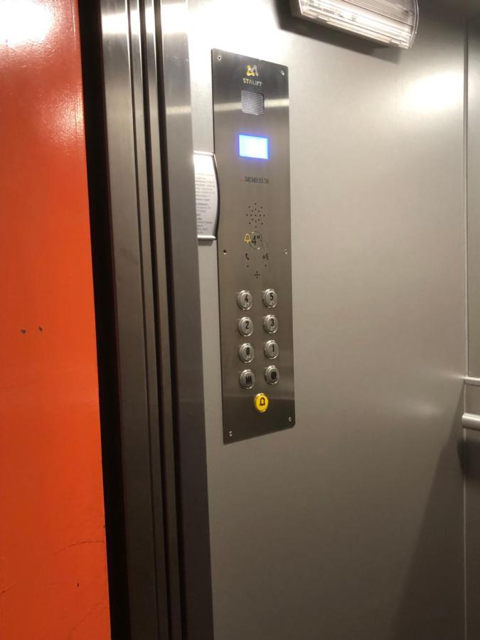Appartement Centre Ville Tournai Esterno foto